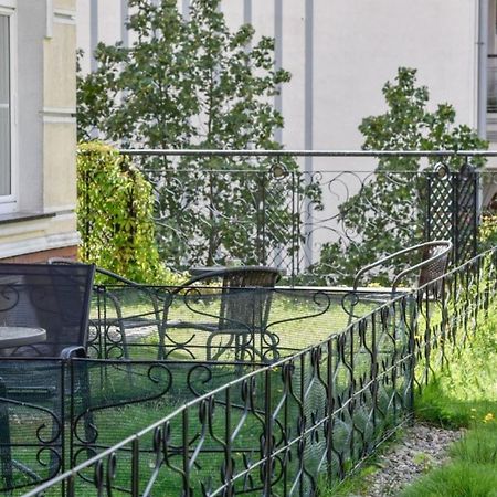 Korona Piastow - Apartamenty Na Wyspie - Parking - Taras 斯维诺乌伊希切 外观 照片